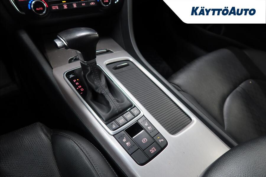 Kia Optima vaihtoauto