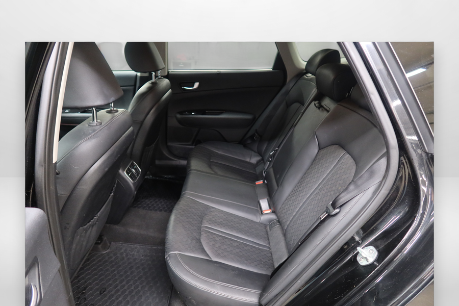 Kia Optima vaihtoauto