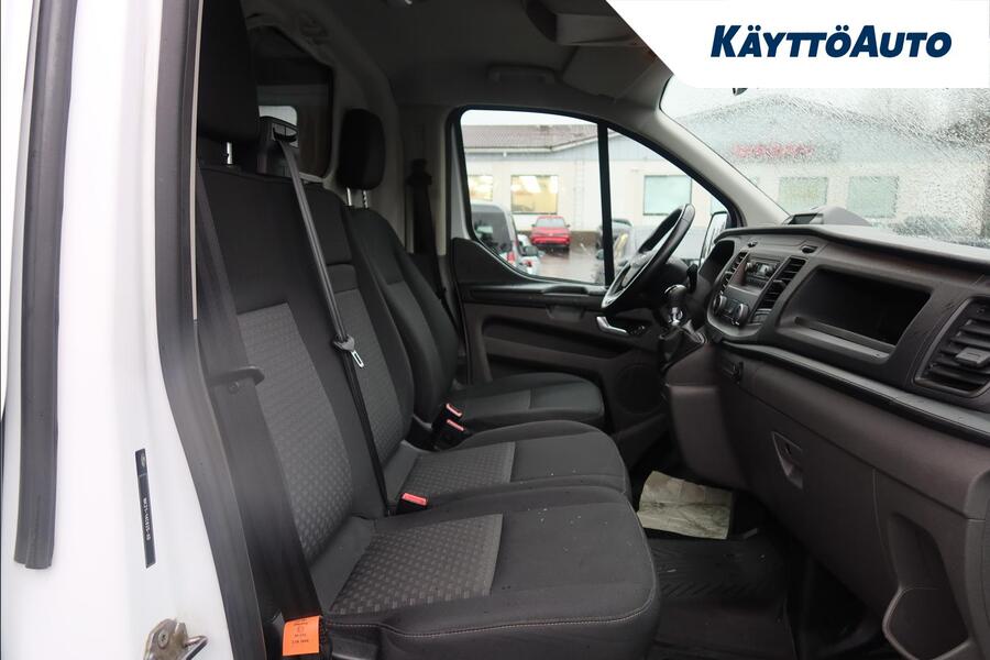 Ford Transit Custom vaihtoauto