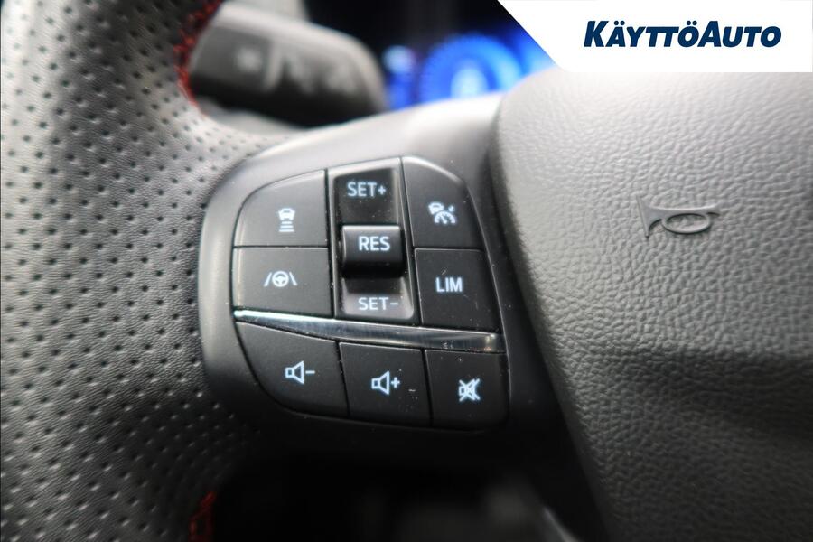 Ford Kuga vaihtoauto