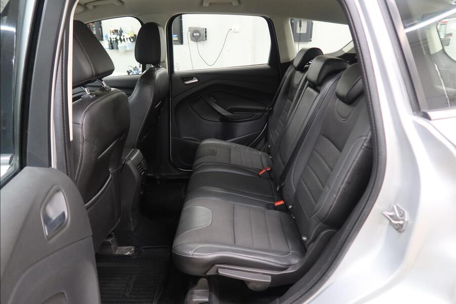 Ford Kuga vaihtoauto