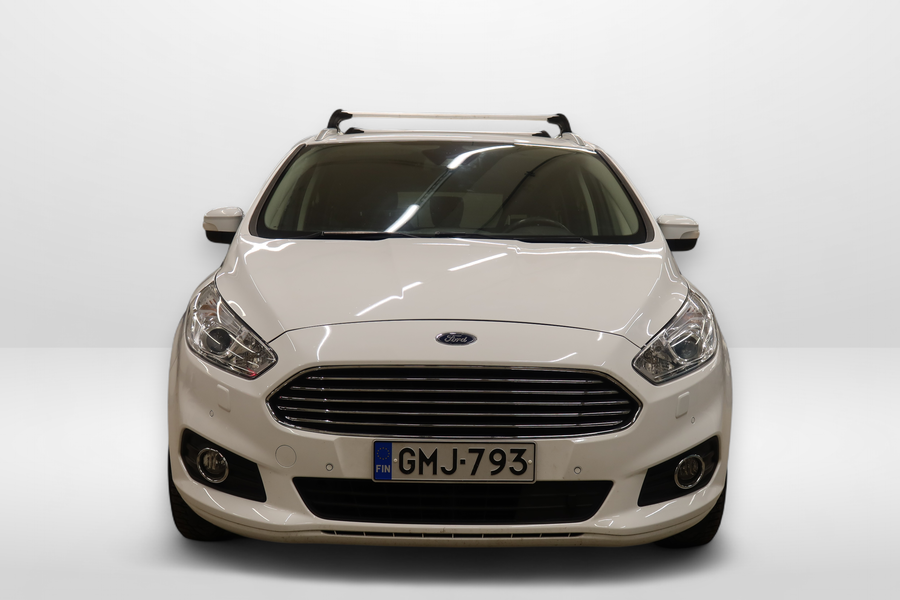 Ford S-MAX vaihtoauto
