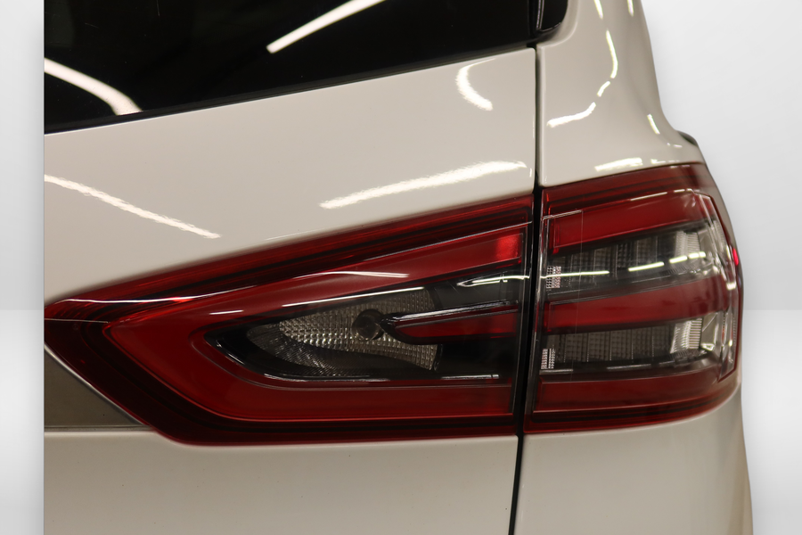 Ford S-MAX vaihtoauto