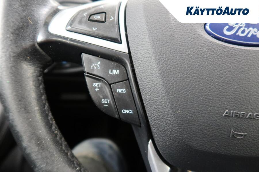 Ford S-MAX vaihtoauto