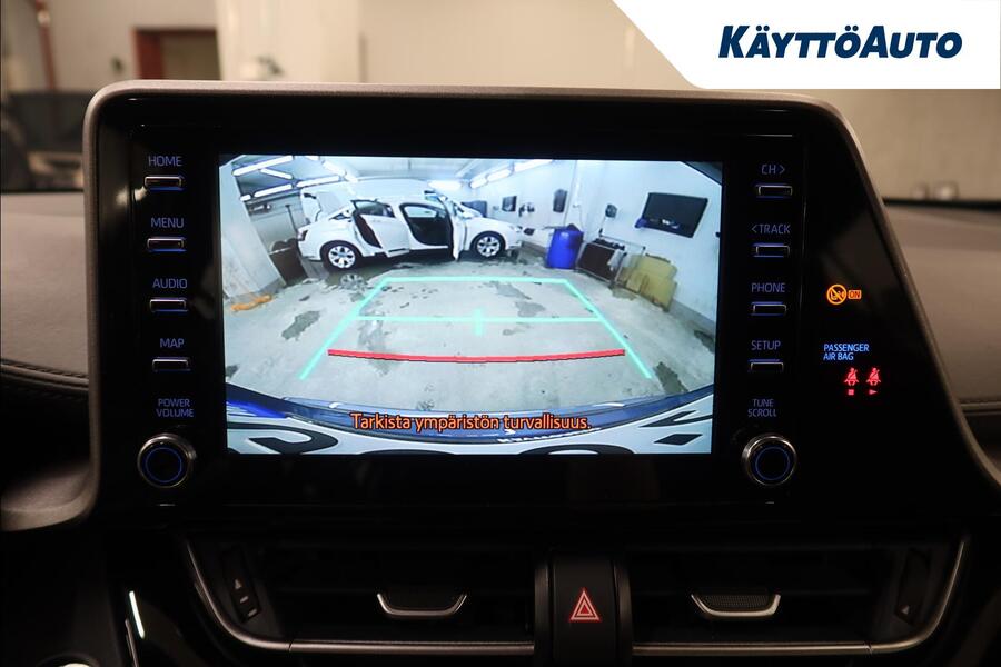 Toyota C-HR vaihtoauto