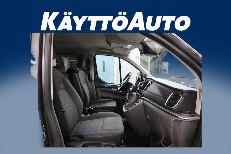 Ford Tourneo Custom vaihtoauto