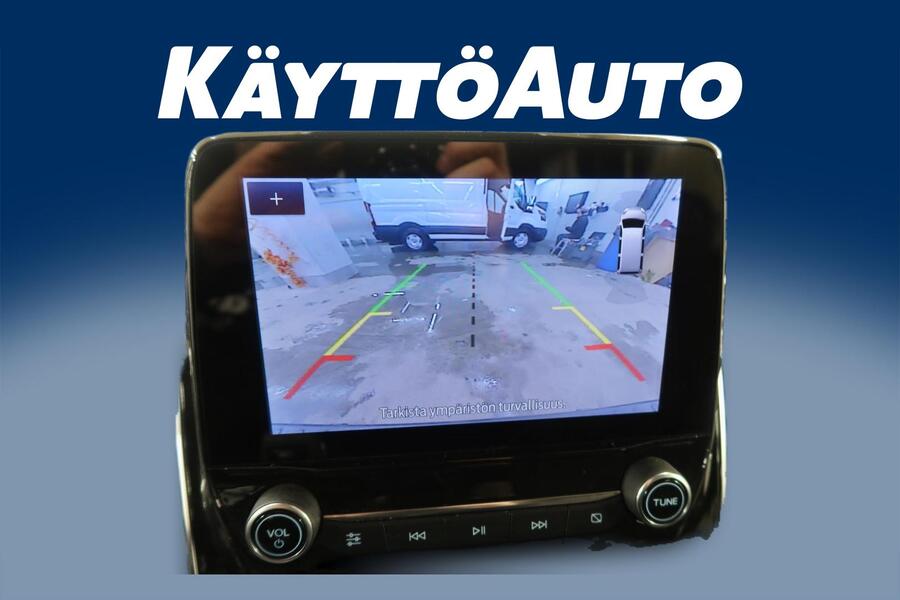 Ford Tourneo Custom vaihtoauto