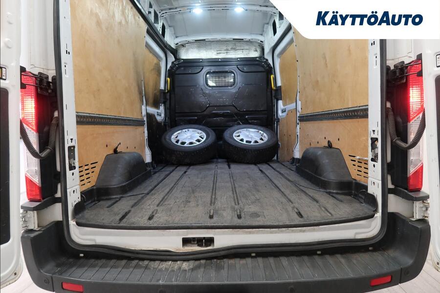 Ford Transit vaihtoauto