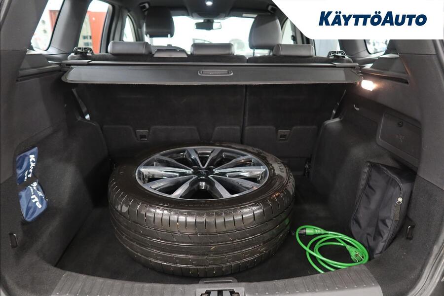 Ford Kuga vaihtoauto