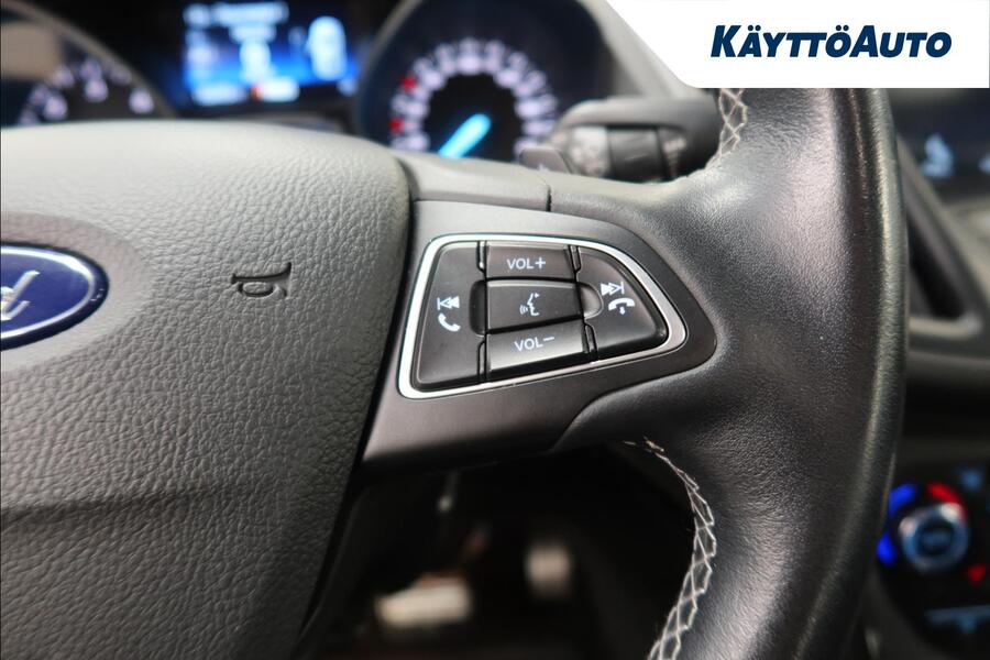 Ford Kuga vaihtoauto