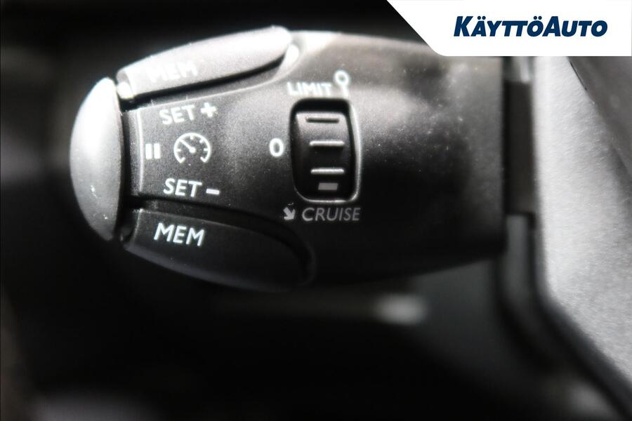 Peugeot 5008 vaihtoauto