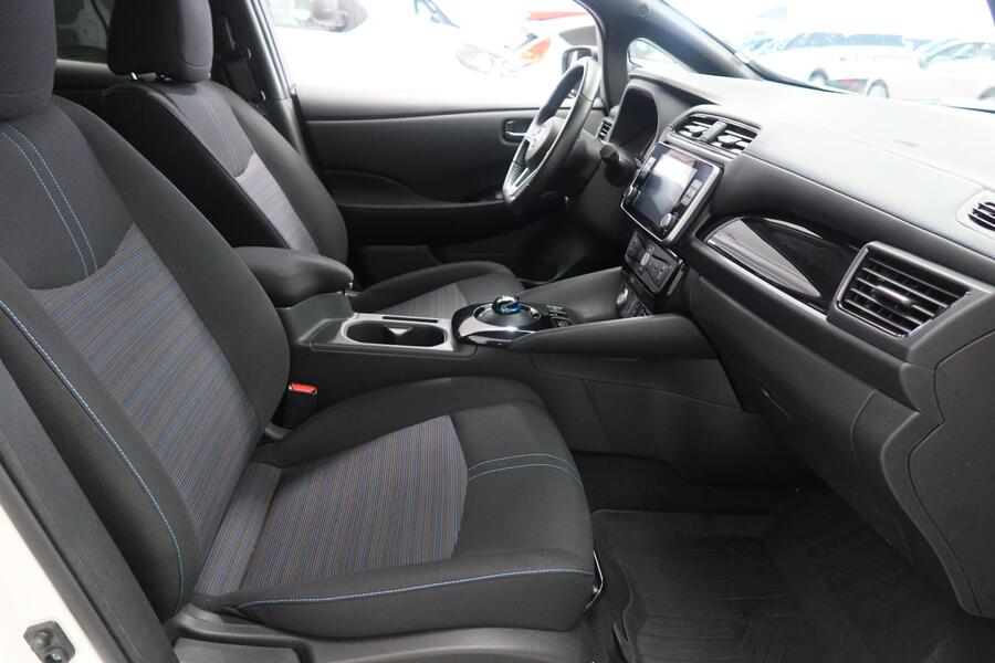 Nissan Leaf vaihtoauto