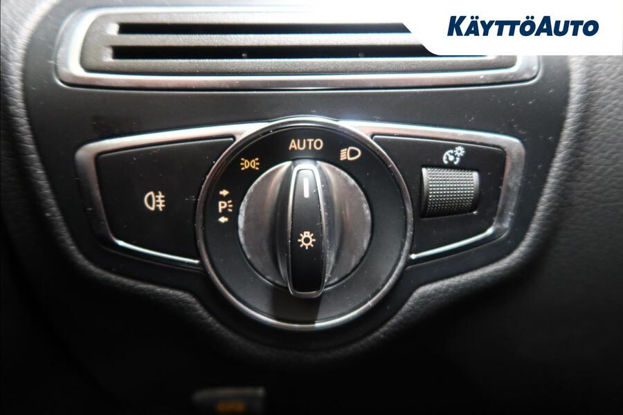 Mercedes-Benz C vaihtoauto