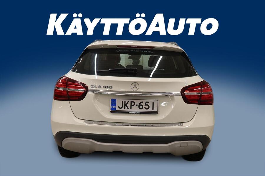 Mercedes-Benz GLA vaihtoauto