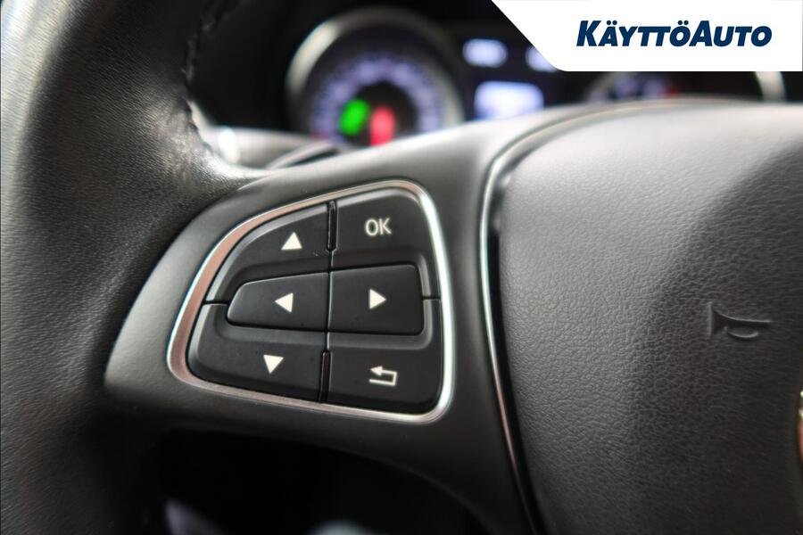 Mercedes-Benz GLA vaihtoauto