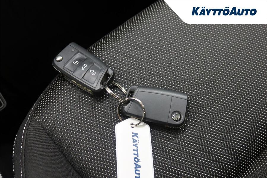 SEAT Arona vaihtoauto