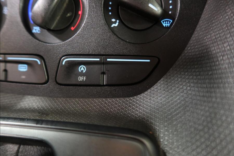 Ford Transit Connect vaihtoauto