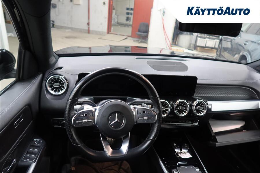 Mercedes-Benz EQB vaihtoauto