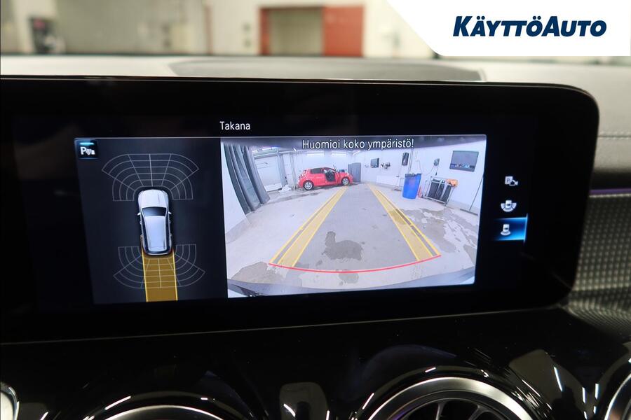 Mercedes-Benz EQB vaihtoauto