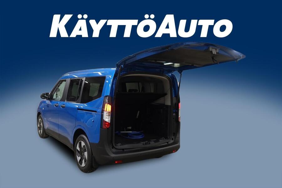 Ford Tourneo Courier vaihtoauto