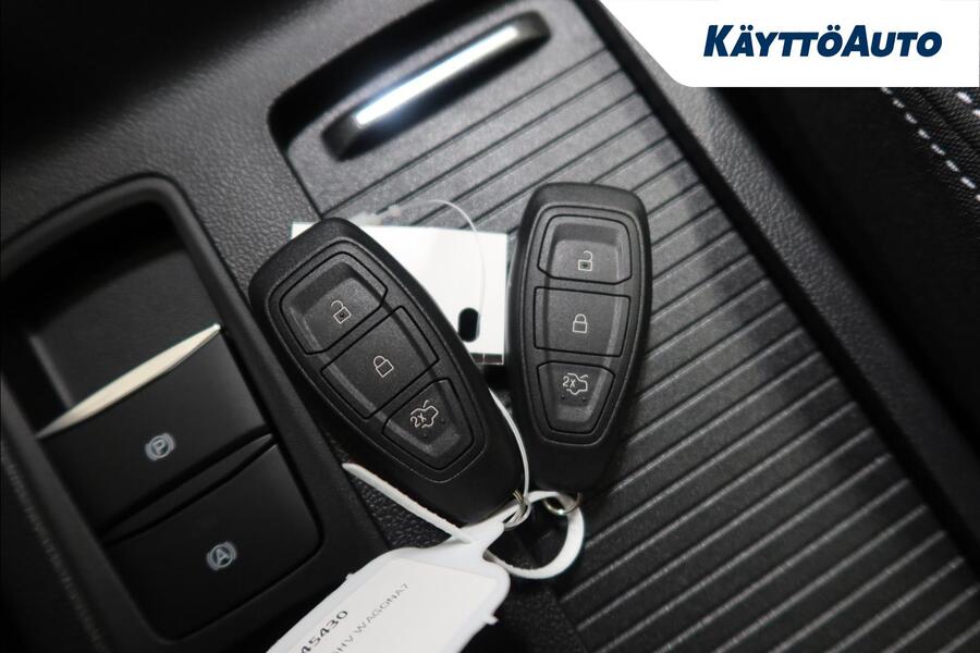 Ford Focus vaihtoauto