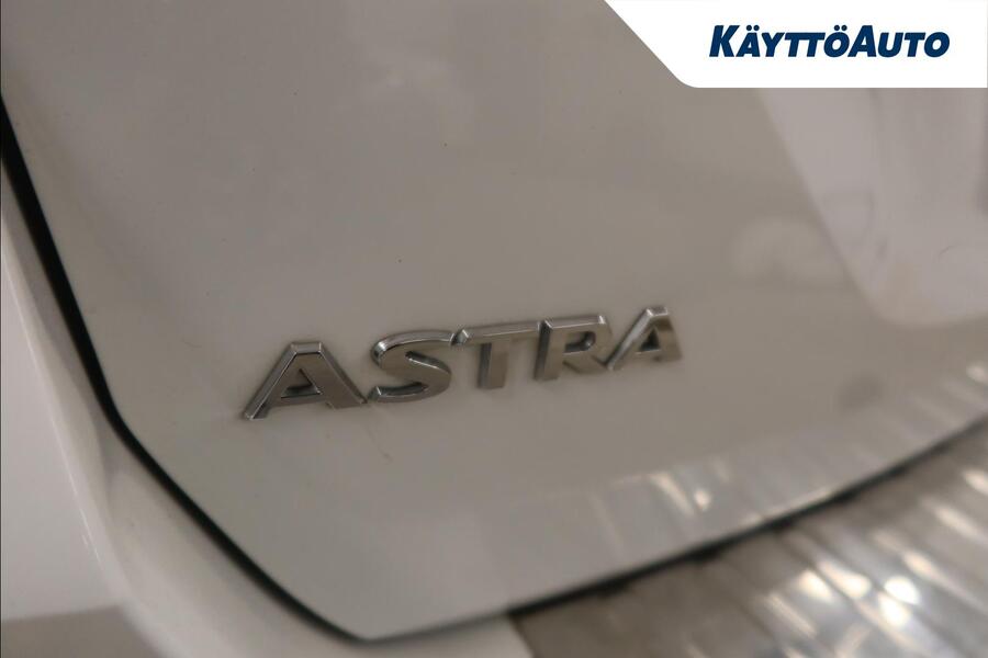 Opel Astra vaihtoauto