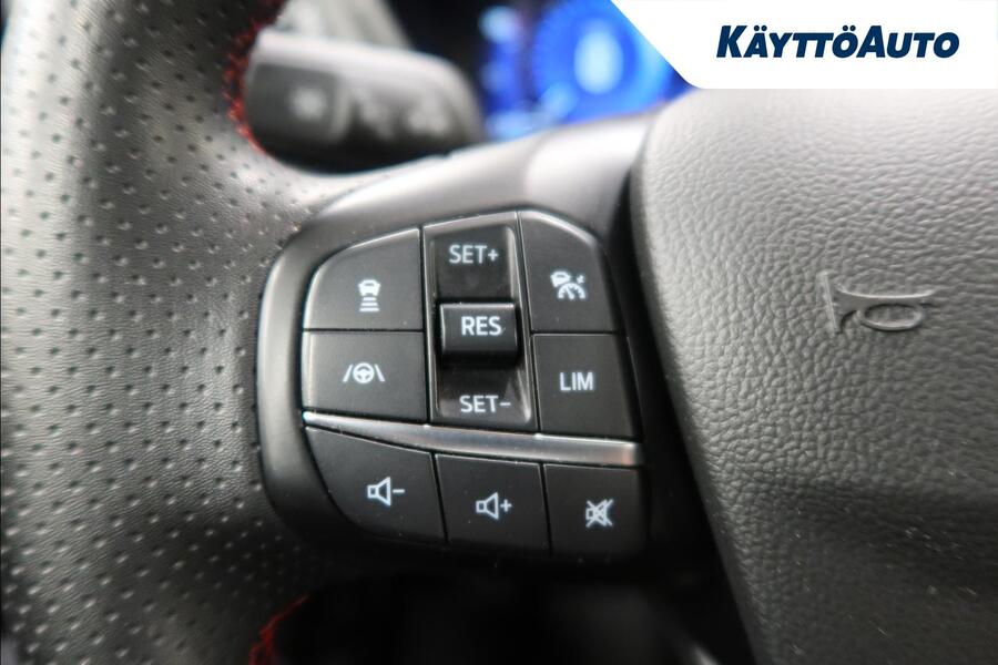 Ford Kuga vaihtoauto