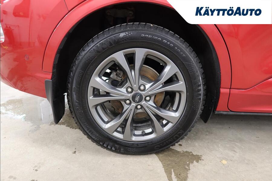 Ford Kuga vaihtoauto