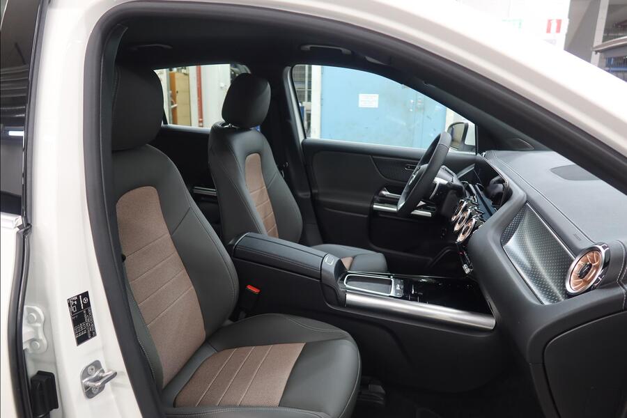 Mercedes-Benz EQA vaihtoauto