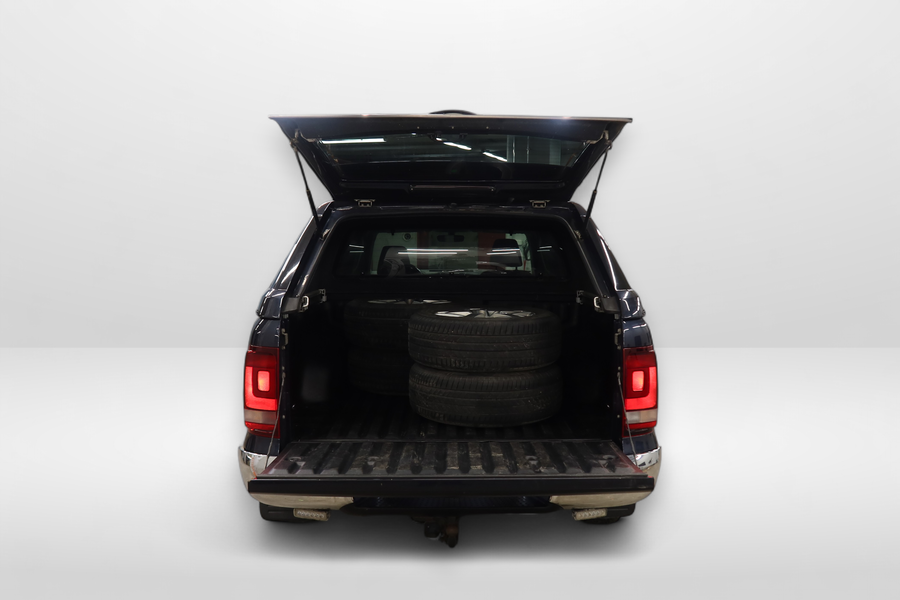 Volkswagen Amarok vaihtoauto