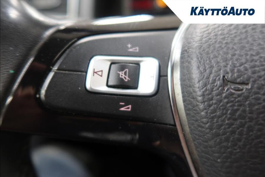 Volkswagen Amarok vaihtoauto