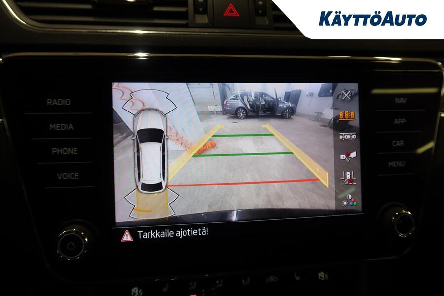 Skoda Superb vaihtoauto