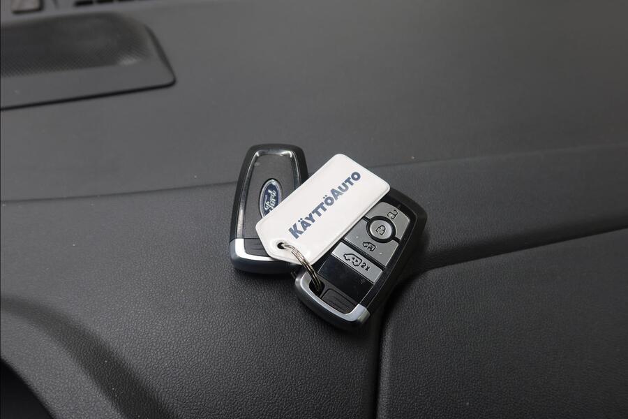 Ford Transit Custom vaihtoauto