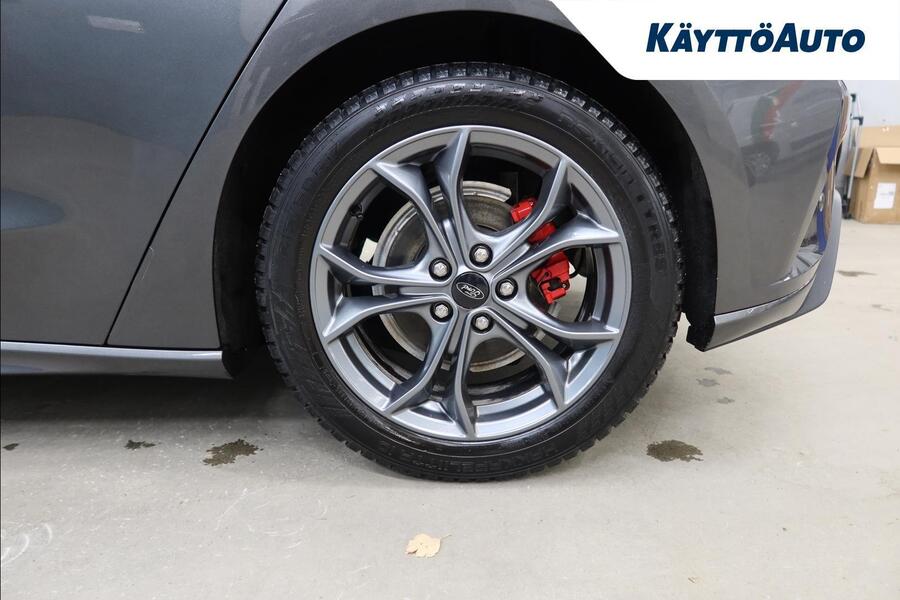 Ford Focus vaihtoauto