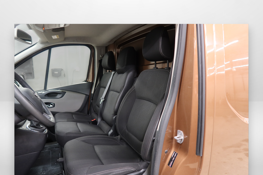 Nissan NV300 vaihtoauto