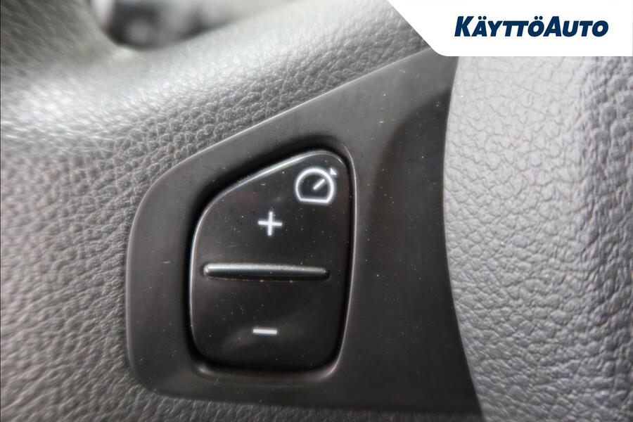 Nissan NV300 vaihtoauto