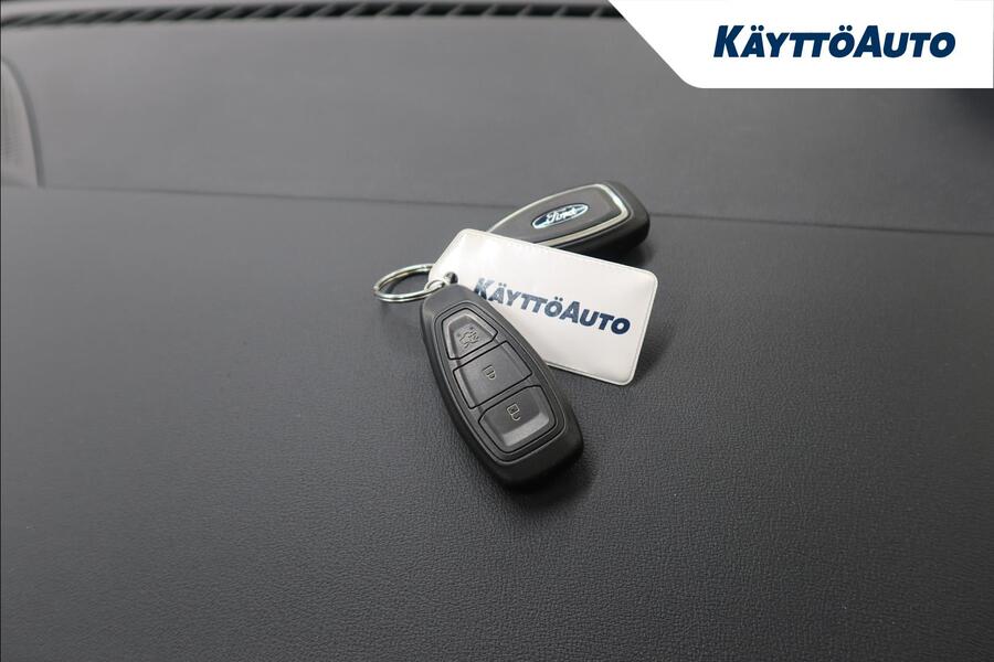 Ford Kuga vaihtoauto