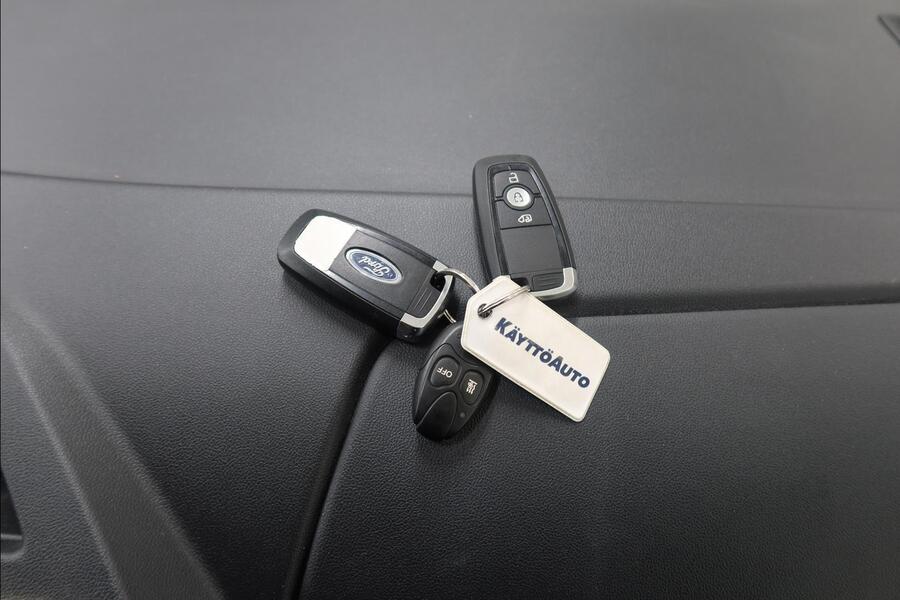 Ford Transit Custom vaihtoauto