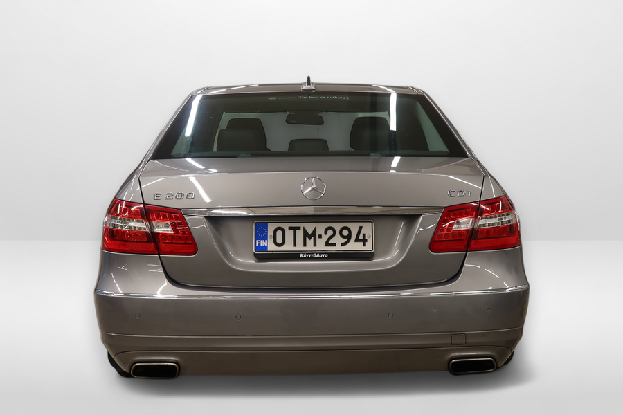 Mercedes-Benz E vaihtoauto