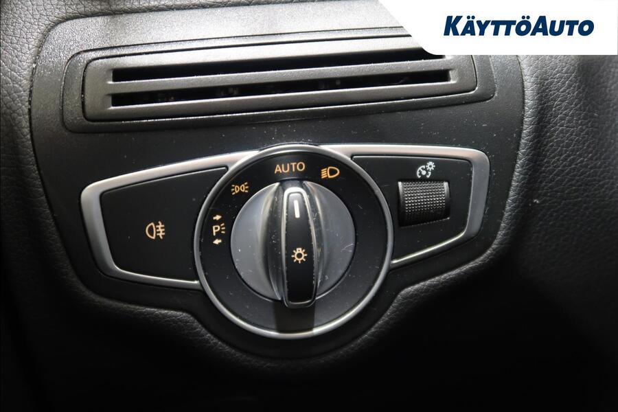 Mercedes-Benz C vaihtoauto