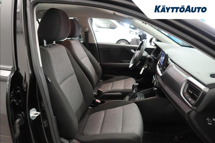 Kia Stonic vaihtoauto