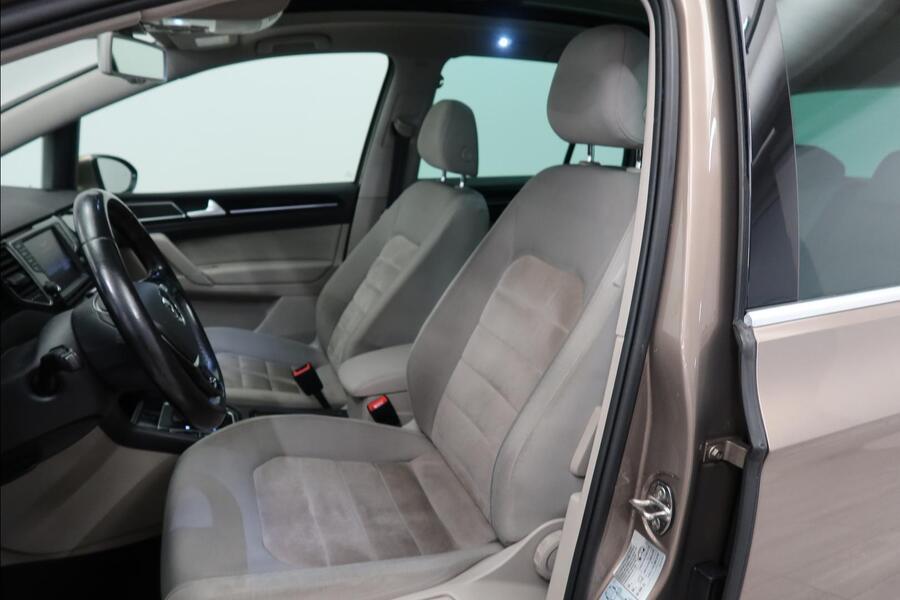 Volkswagen Golf Sportsvan vaihtoauto