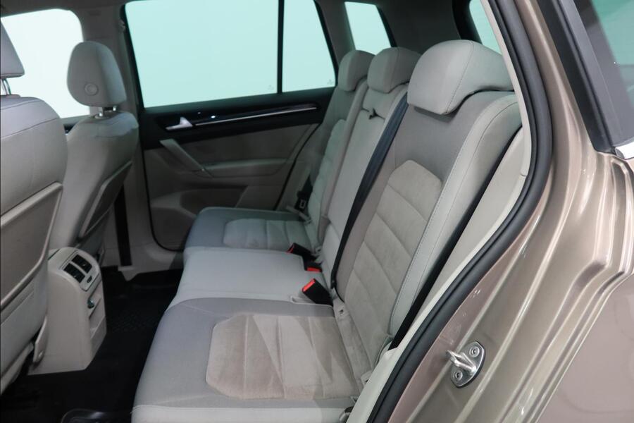 Volkswagen Golf Sportsvan vaihtoauto