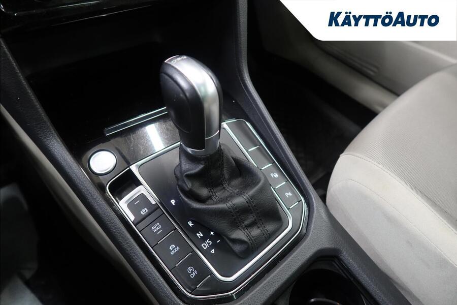 Volkswagen Golf Sportsvan vaihtoauto