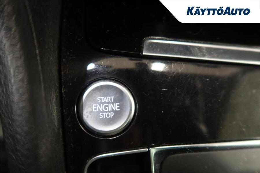 Volkswagen Golf Sportsvan vaihtoauto