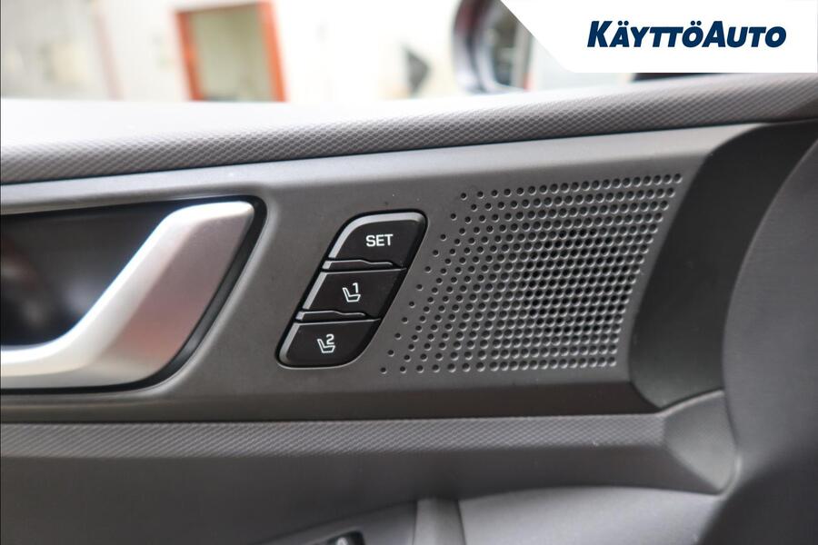 Hyundai IONIQ plug-in vaihtoauto