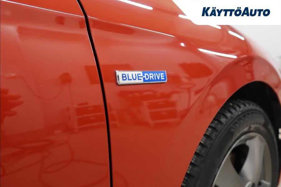 Hyundai IONIQ plug-in vaihtoauto