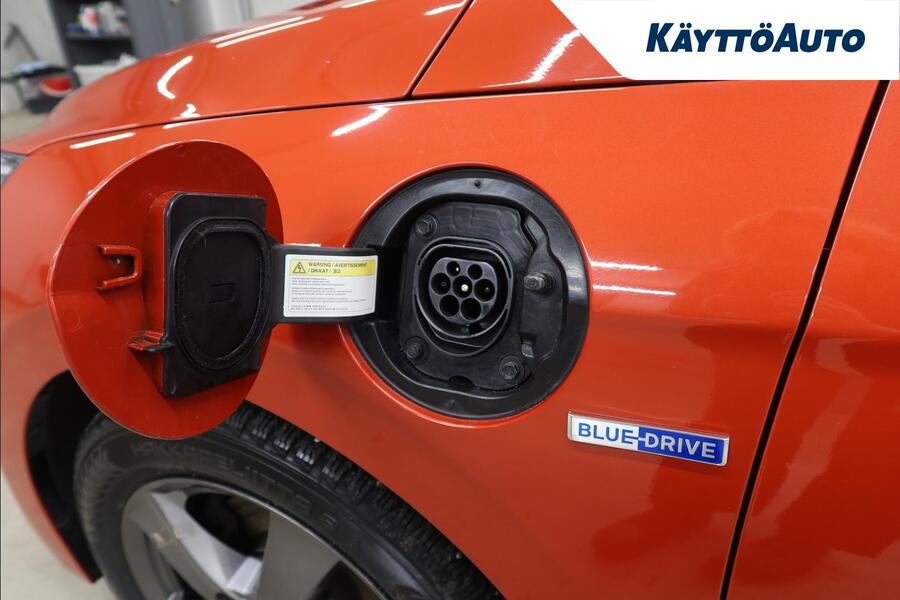 Hyundai IONIQ plug-in vaihtoauto