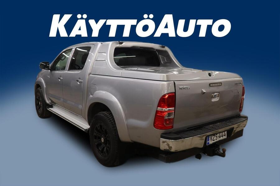 Toyota Hilux vaihtoauto