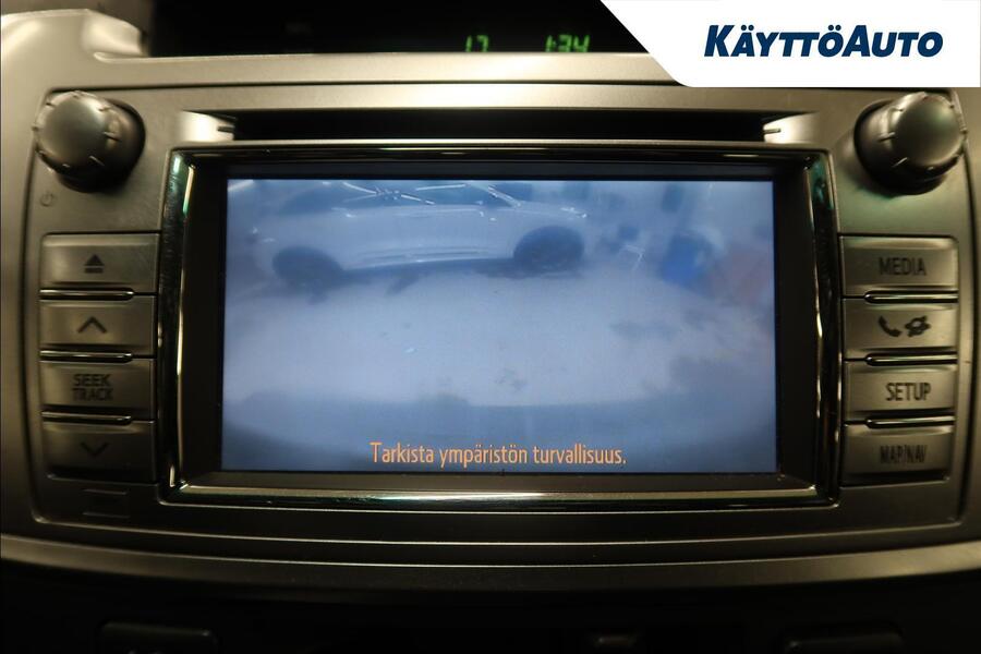 Toyota Hilux vaihtoauto